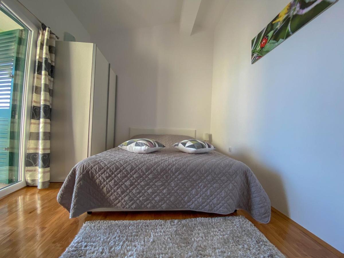 Apartman Ivan Hotel Makarska Ngoại thất bức ảnh